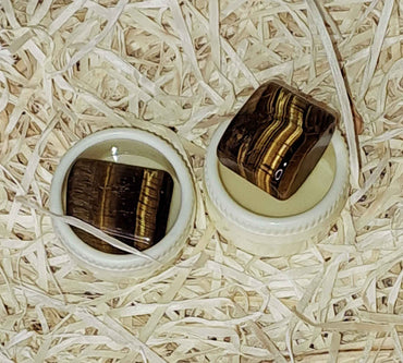 Divinity Crystals Tiger Eye Crystal Tumble Stone - Natural AAA Grade Pebble for Reiki Healing - Single Raw Stone Value Pack