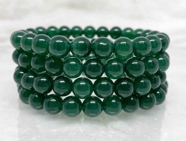 Divinity Crystals Green Jade Healing Bracelet for Men and Women - AAA Grade Original Gemstone Stretchable Wellness Accessory for Yoga, Reiki, and Feng Shui
