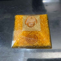 Divinity Crystals Natural Healing Orgone Pyramid Home Decor Vastu for Home Study Table Office Desk Reiki Feng Shui Symbol Crystal Showpieces for Home Decor Education Gifts